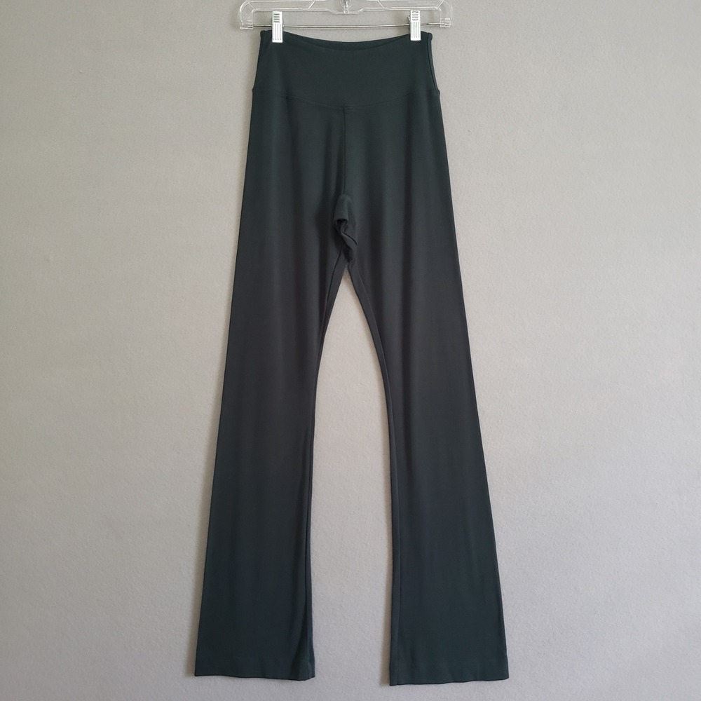 nuuds Womens XS Flare Leg Yoga Pants Green High Rise Slim Fit Stretchy W-368